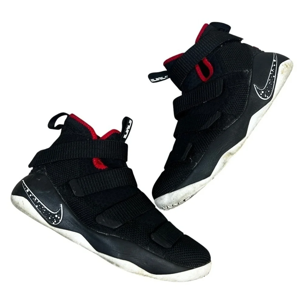 Nike LeBron James Soldier 11 'Bred' Basketball Shoes Black Red Straps Youth 6.5